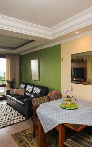 Apartamento à venda com 80m², 2 quartos e 2 vagas Apartamento à venda com 80m², 2 quartos e 2 vagasSala