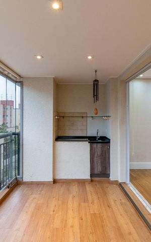 Apartamento para alugar com 81m², 2 quartos e 1 vagaVaranda da Sala