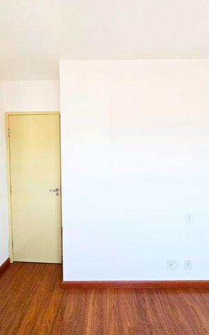 Apartamento à venda com 70m², 3 quartos e 2 vagas Apartamento à venda com 70m², 3 quartos e 2 vagasQuarto 02