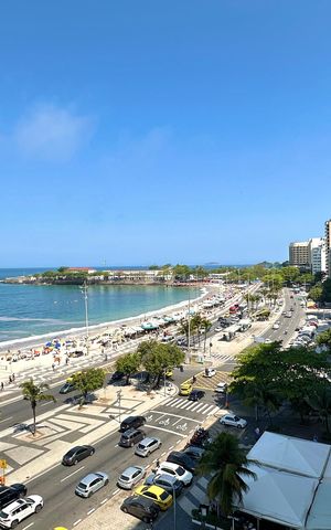 Apartamento à venda com 340m², 3 quartos e 2 vagas Apartamento à venda com 340m², 3 quartos e 2 vagasVista da Sala
