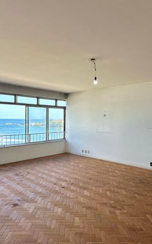 Apartamento à venda com 340m², 3 quartos e 2 vagas Apartamento à venda com 340m², 3 quartos e 2 vagasSala