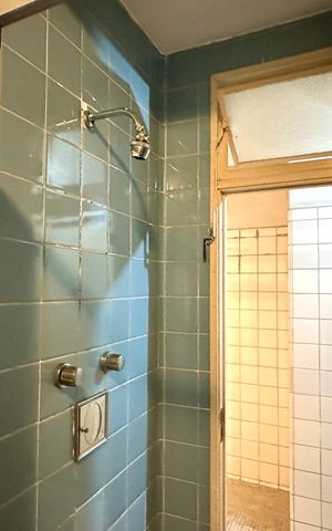Apartamento à venda com 340m², 3 quartos e 2 vagas Apartamento à venda com 340m², 3 quartos e 2 vagasBanheiro da Suíte