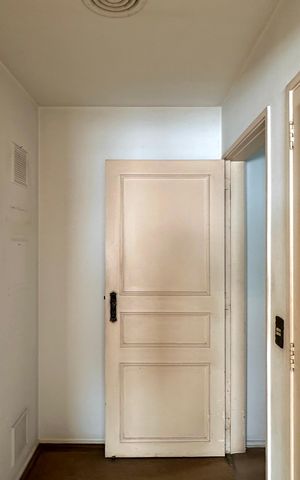 Apartamento à venda com 340m², 3 quartos e 2 vagas Apartamento à venda com 340m², 3 quartos e 2 vagasCorredor