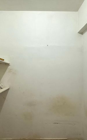 Apartamento à venda com 340m², 3 quartos e 2 vagas Apartamento à venda com 340m², 3 quartos e 2 vagasQuarto de Serviço