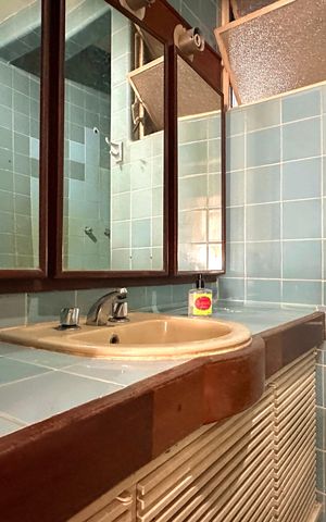 Apartamento à venda com 340m², 3 quartos e 2 vagas Apartamento à venda com 340m², 3 quartos e 2 vagasBanheiro da Suíte