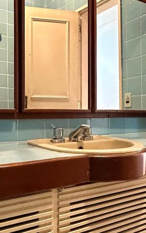 Apartamento à venda com 340m², 3 quartos e 2 vagas Apartamento à venda com 340m², 3 quartos e 2 vagasBanheiro da Suíte