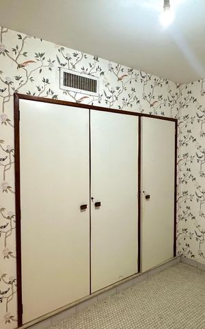 Apartamento à venda com 340m², 3 quartos e 2 vagas Apartamento à venda com 340m², 3 quartos e 2 vagasQuarto 1