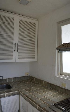Casa de condomínio à venda com 461m², 4 quartos e 2 vagas Casa de condomínio à venda com 461m², 4 quartos e 2 vagasVaranda da Suíte 3
