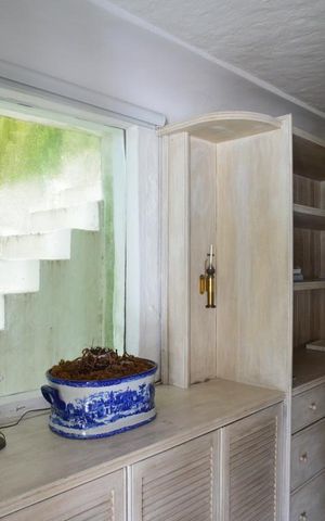 Casa de condomínio à venda com 461m², 4 quartos e 2 vagas Casa de condomínio à venda com 461m², 4 quartos e 2 vagasCloset da Suíte 1