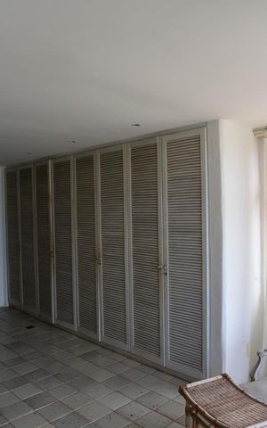 Casa de condomínio à venda com 461m², 4 quartos e 2 vagas Casa de condomínio à venda com 461m², 4 quartos e 2 vagasSuíte 2