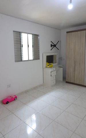 Casa à venda com 125m², 4 quartos e 2 vagasQuarto 4