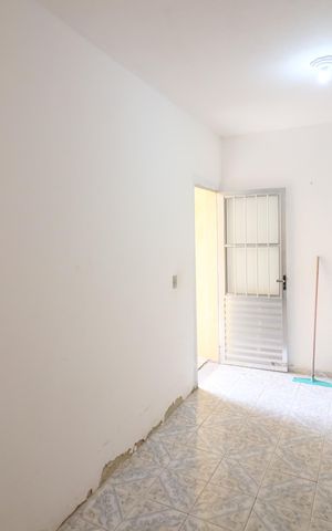 Casa à venda com 125m², 4 quartos e 2 vagasQuarto de Serviço