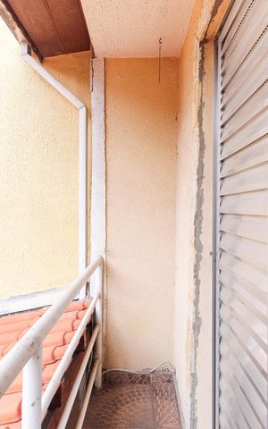 Casa de condomínio à venda com 65m², 2 quartos e 1 vaga Casa de condomínio à venda com 65m², 2 quartos e 1 vagaVaranda do Quarto 2