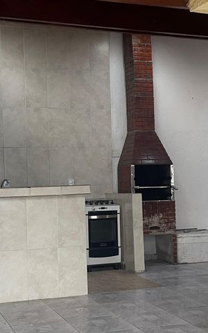 Casa de condomínio à venda com 65m², 2 quartos e 1 vaga Casa de condomínio à venda com 65m², 2 quartos e 1 vagaChurrasqueira