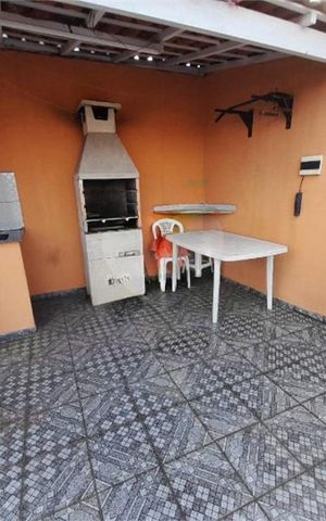 Casa à venda com 200m², 3 quartos e 2 vagas