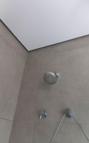 Studio à venda com 22m², 1 quarto e sem vaga Studio à venda com 22m², 1 quarto e sem vagaBanheiro
