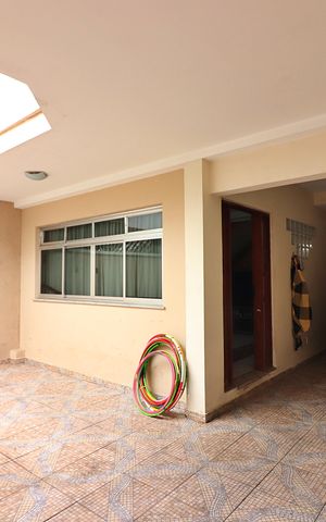 Casa à venda com 222m², 4 quartos e 6 vagasGaragem