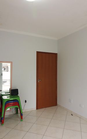 Casa à venda com 222m², 4 quartos e 6 vagasQuarto 2