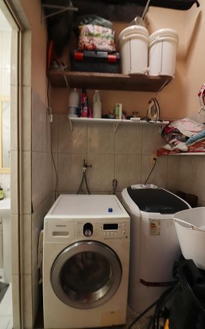 Casa à venda com 222m², 4 quartos e 6 vagasÁrea comum