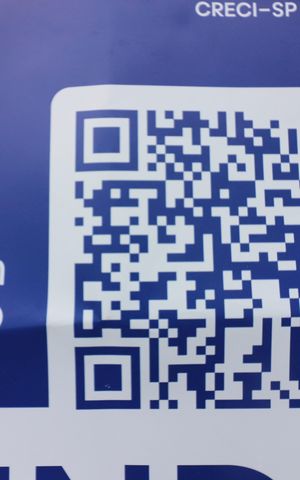 Casa à venda com 222m², 4 quartos e 6 vagasQR CODE 