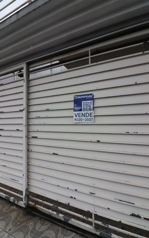 Casa à venda com 222m², 4 quartos e 6 vagasPlaca 
