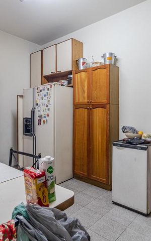 Casa à venda com 360m², 4 quartos e 6 vagasCozinha