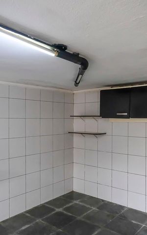 Casa à venda com 250m², 5 quartos e 3 vagasCozinha da edícula