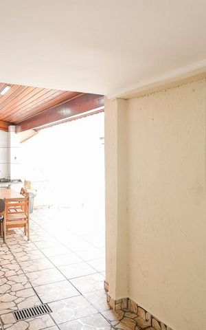 Casa à venda com 250m², 5 quartos e 3 vagasQuintal