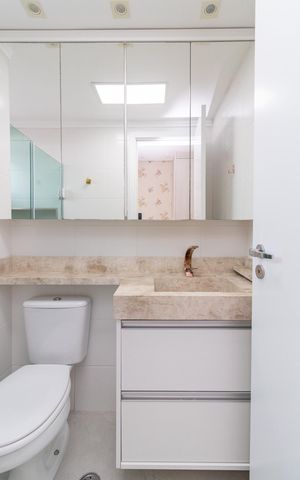 Apartamento à venda com 72m², 3 quartos e 2 vagasBanheiro da Suíte