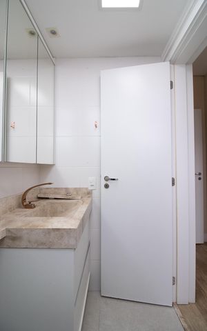Apartamento à venda com 72m², 3 quartos e 2 vagasBanheiro da Suíte