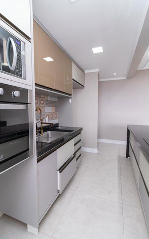 Apartamento à venda com 72m², 3 quartos e 2 vagasCozinha