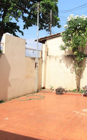 Casa à venda com 150m², 3 quartos e 2 vagasQuintal