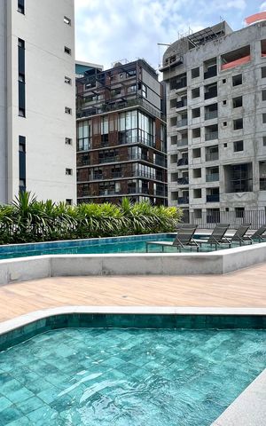 Apartamento à venda com 195m², 4 quartos e 3 vagas Apartamento à venda com 195m², 4 quartos e 3 vagasPiscina