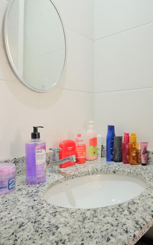 Apartamento para alugar com 55m², 2 quartos e 1 vagaBanheiro Social