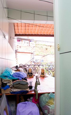 Casa à venda com 48m², 3 quartos e 2 vagasLavabo