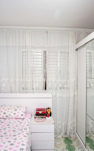 Casa à venda com 48m², 3 quartos e 2 vagasQuarto 1