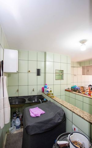 Casa à venda com 48m², 3 quartos e 2 vagasÁrea de Serviço