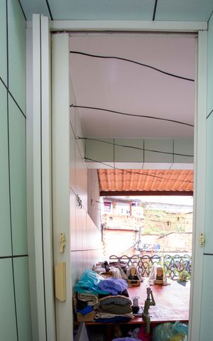 Casa à venda com 48m², 3 quartos e 2 vagasLavabo