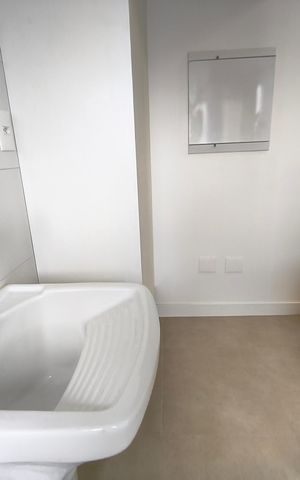 Apartamento à venda com 83m², 2 quartos e 2 vagas Apartamento à venda com 83m², 2 quartos e 2 vagasÁrea de Serviço