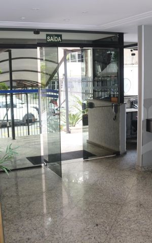 Apartamento à venda com 155m², 4 quartos e 3 vagasHall social