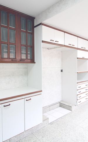 Casa à venda com 229m², 3 quartos e 2 vagasCozinha