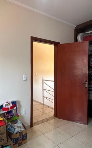 Casa à venda com 151m², 3 quartos e 2 vagasQuarto 3