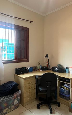 Casa à venda com 151m², 3 quartos e 2 vagasQuarto 3