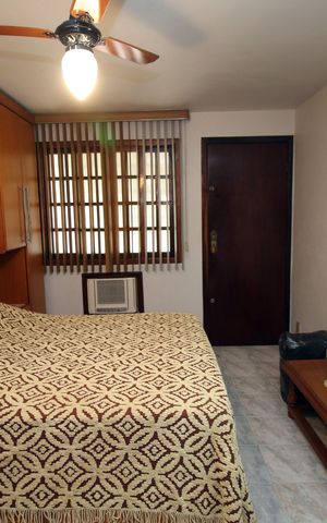 Casa à venda com 193m², 3 quartos e 2 vagasQuarto 3 - Suíte