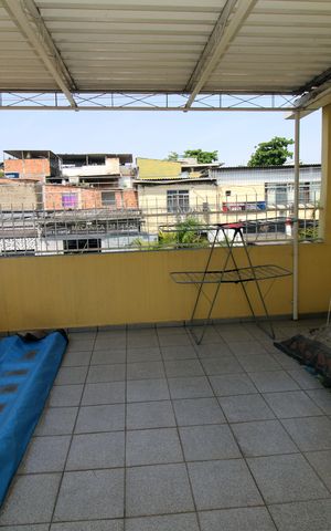 Casa à venda com 193m², 3 quartos e 2 vagasTerraço