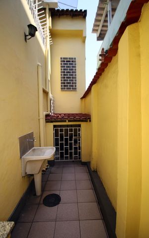 Casa à venda com 193m², 3 quartos e 2 vagasCanil