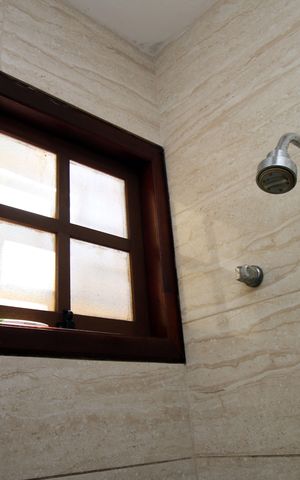 Casa à venda com 193m², 3 quartos e 2 vagasBanheiro Social 2