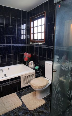 Casa à venda com 193m², 3 quartos e 2 vagasBanheiro da Suíte 3