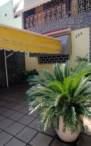 Casa à venda com 193m², 3 quartos e 2 vagasQuintal e Garagem