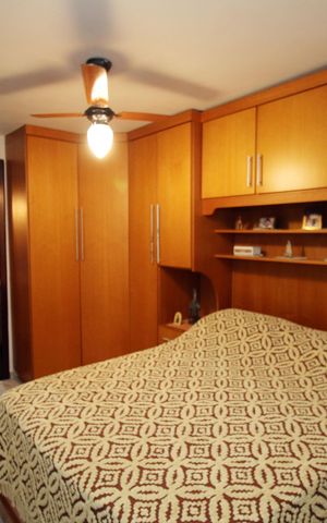 Casa à venda com 193m², 3 quartos e 2 vagasQuarto 3 - Suíte